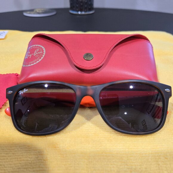 Ray Ban New Wayfarer Sunglasses - RB 2132 6180/R5 - Orange/Blue/Tortoise Shell - Picture 3 of 13